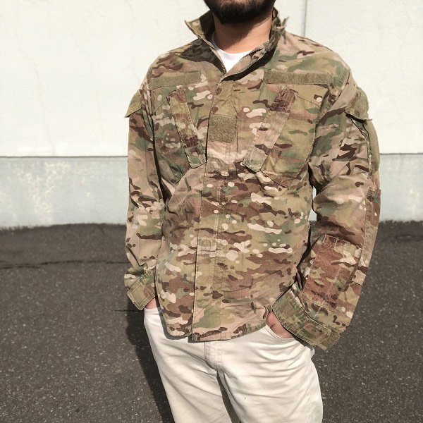 U.S.ARMY 米軍 実物 ACU マルチカム 迷彩 フィールドジャケット L