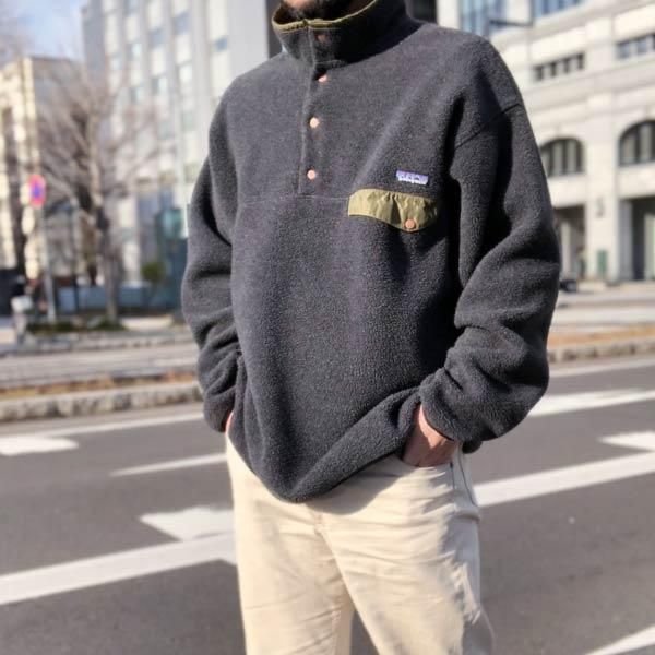 名品 patagonia パタゴニア シンチラ フリース スナップT 濃いグレー系 ...