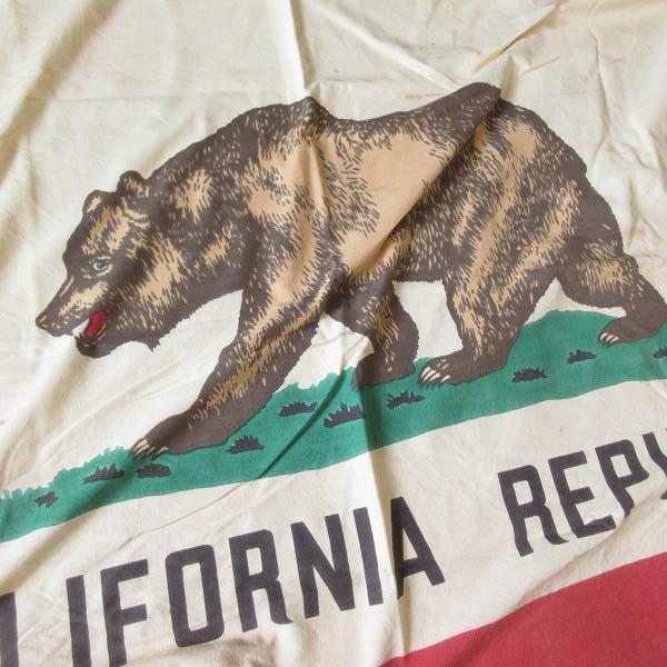 USA製 CALIFORNIA REPUBLIC カリフォルニア州旗 アメリカ 128cm×175cm ビンテージ フラッグ ガレージ ディスプレイ D145