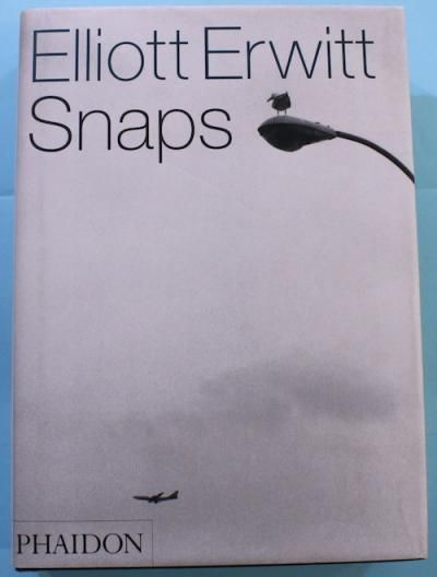 Elliott Erwitt: SNAPS Reprinted Paperback editionエリオット