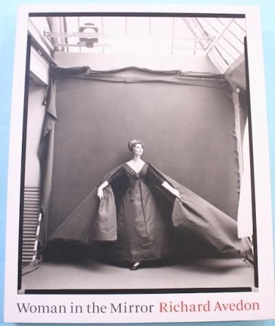 Woman in the MirrorRichard Avedon㡼ɡɥ