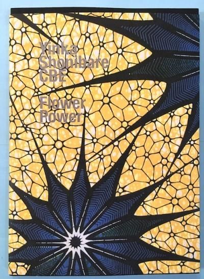 󥫡˥ХCBEYinka Shonibare CBE : flower power