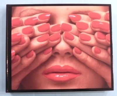 Guy Bourdin  ギイ・ブルダン In Between