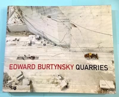 QUARRIES EDWARD BURTYNSKY 洋書　写真集 QUARRIES EDWARD BURTYNSKY エドワード・バーティンスキー