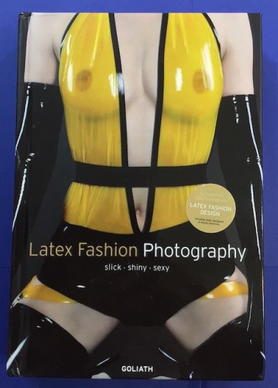 Latex fashion photography　Miki Bunge/編