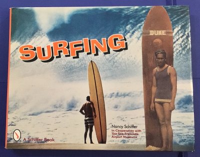 SURFING　Nancy N. Schiffer