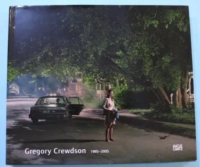 Gregory Crewdson 1985-2005 グレゴリー・クリュードソン - 東京 下北沢 クラリスブックス  古本の買取・販売｜哲学思想・文学・アート・ファッション・写真・サブカルチャー