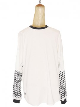 <strong>SIVA</strong>GEOMETRIC PATTERN L-SLEEVE<br>WHITE