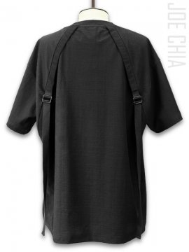 <strong>JOE CHIA</strong>STRAPPED T-SHIRT<br>BLACK