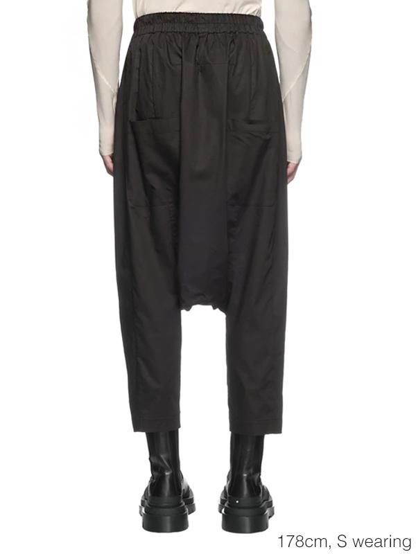 JOE CHIA - CROSS DRAPE DROP CROTCH PANTS - クロス ドレープ