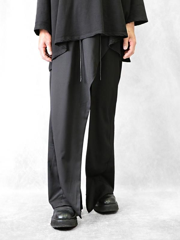 JOE CHIA LAMELLA PANTS | smartplacement.pk