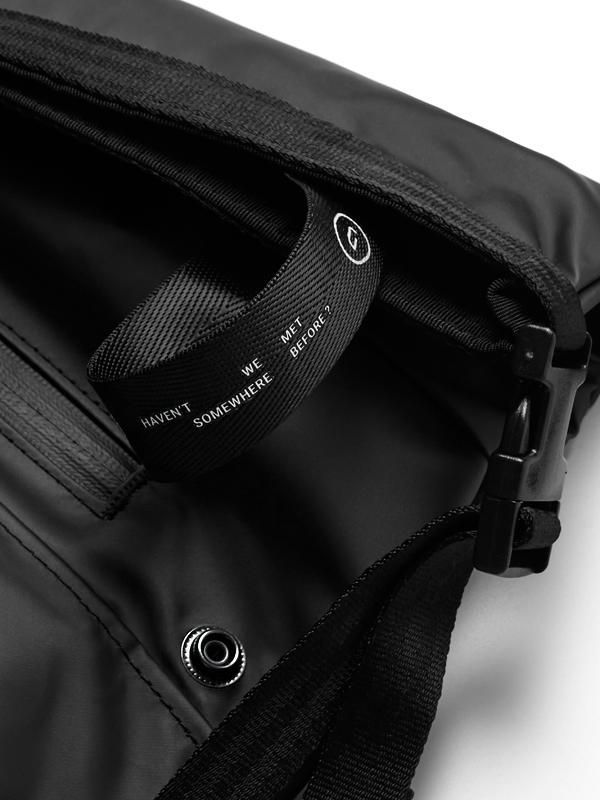 バッグ GOOPiMADE x MELSIGN Roll Capsule Sacoche GOOPiMADE-x