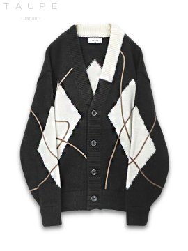 <strong>TAUPE</strong>Strain Argyle Cardigan<br>BLACK