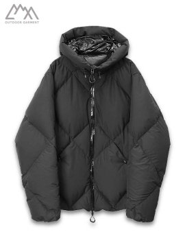 <strong>CMF OUTDOOR GARMENT</strong>CMF DOWN JACKET<br>BLACK