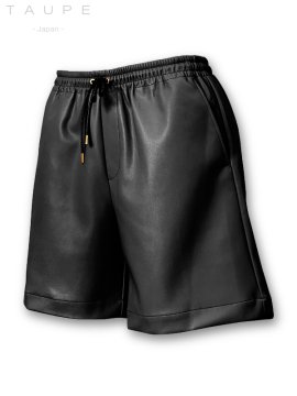 <strong>TAUPE</strong>Vegan Leather Easy Wide Shorts<br>BLACK