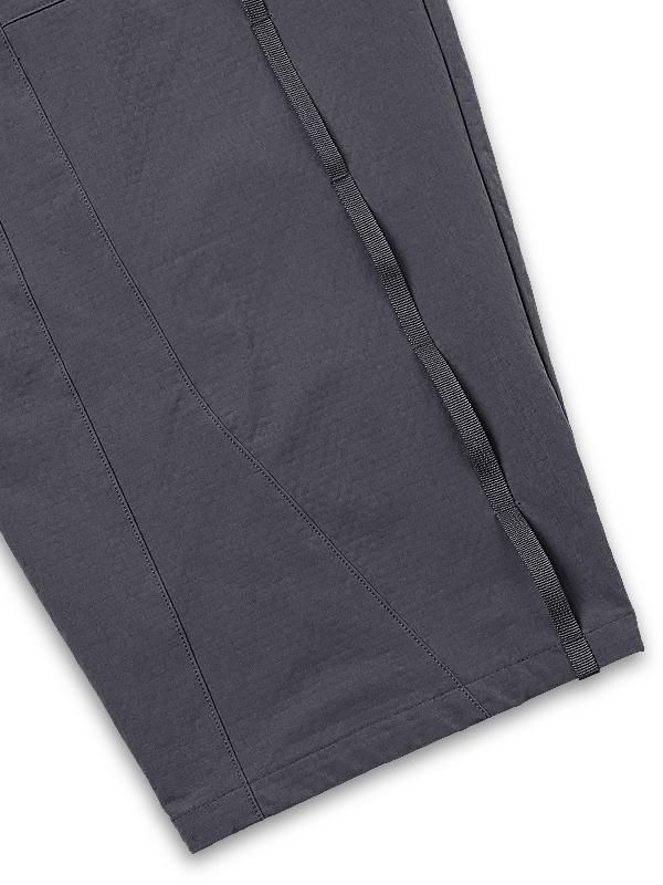 GOOPiMADE - “GMT-03P“ Strap Baggy Slacks - SHINKIROU1.0 GOOPiMADE - “GMT-03P“ Strap Baggy Slacks - SHINKIROU1.0