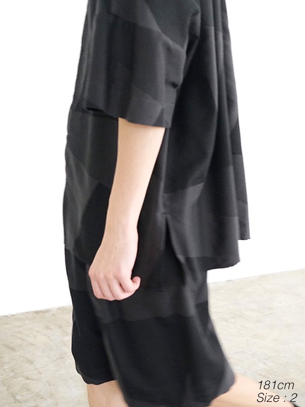 VU - Geometric Dolman Big Shirt - SHINKIROU1.0