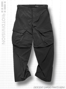 <strong>RIOTDIVISION</strong>Descent Cargo Pants Gen.1<br>BLACK