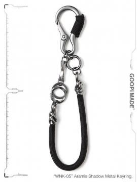 <strong>GOOPiMADE</strong>WNK-05 Aramis Shadow Metal Keyring<br>MATT GUN-METALLIC x BLACK