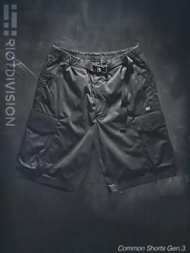 <strong>RIOTDIVISION</strong>Common Shorts Gen.3<br>BLACK