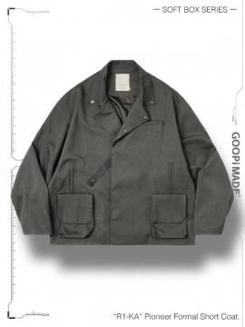 <strong>GOOPiMADE</strong>R1-KA Pioneer Formal Short Coat<br>CHARCOALE