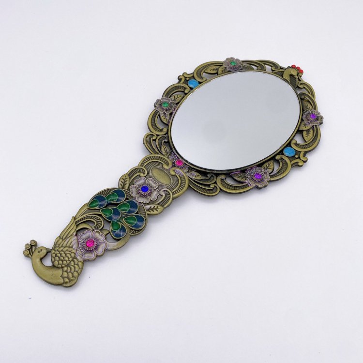 Special Price<br>Mirror<br>Antique Gold