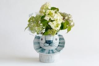 草船 Kusafune クジラ 花瓶 どうぶつ花器 - 草舟オンラインショップ（金子佐知恵）| 陶器の