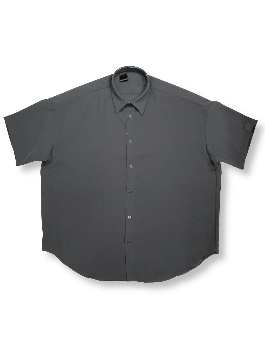 <img class='new_mark_img1' src='https://img.shop-pro.jp/img/new/icons50.gif' style='border:none;display:inline;margin:0px;padding:0px;width:auto;' />N.HOOLYWOOD - HALF SLEEVE SHIRT (CHARCOAL)