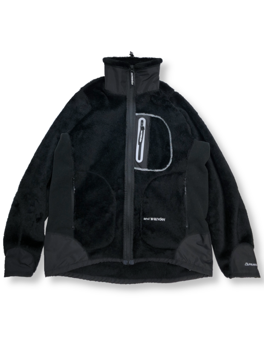<img class='new_mark_img1' src='https://img.shop-pro.jp/img/new/icons50.gif' style='border:none;display:inline;margin:0px;padding:0px;width:auto;' />and wander - high loft fleece jacket (BLACK)