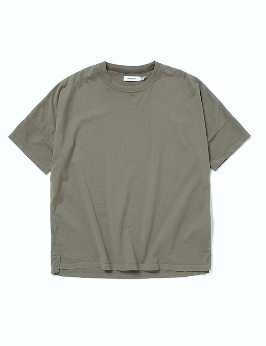<img class='new_mark_img1' src='https://img.shop-pro.jp/img/new/icons50.gif' style='border:none;display:inline;margin:0px;padding:0px;width:auto;' />nonnative - CLERK S/S TEE COTTON JERSEY OVERDYED (CEMENT)
