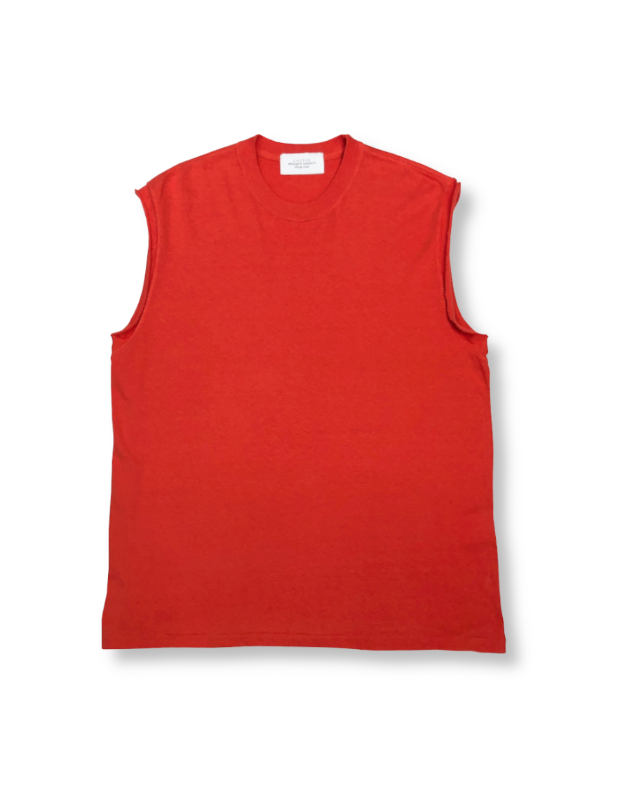 <img class='new_mark_img1' src='https://img.shop-pro.jp/img/new/icons50.gif' style='border:none;display:inline;margin:0px;padding:0px;width:auto;' />UNUSED - Sleeveless T-shirt  (RED)  US2375