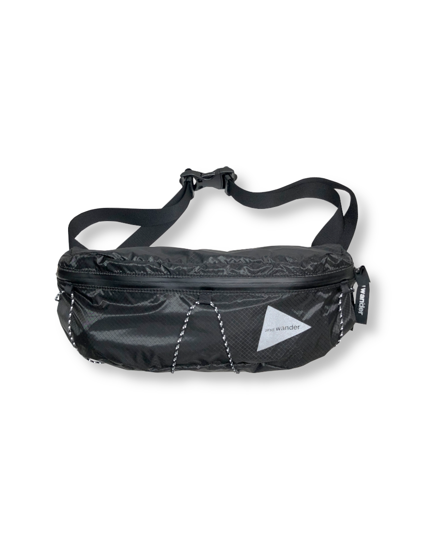 <img class='new_mark_img1' src='https://img.shop-pro.jp/img/new/icons1.gif' style='border:none;display:inline;margin:0px;padding:0px;width:auto;' />and wander - sil waist bag (CHARCOAL)