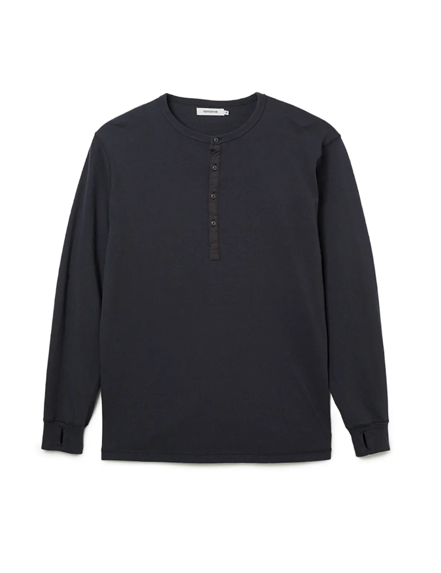 <img class='new_mark_img1' src='https://img.shop-pro.jp/img/new/icons1.gif' style='border:none;display:inline;margin:0px;padding:0px;width:auto;' />nonnative - DWELLER L/S HENRY NECK TEE COTTON JERSEY (CHARCOAL)