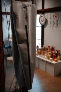enoma（レノマ）PARIS　サイズ48革パンツシリーズ茶no9 enoma（レノマ）PARIS サイズ48革パンツシリーズ茶no9 - メルカリ